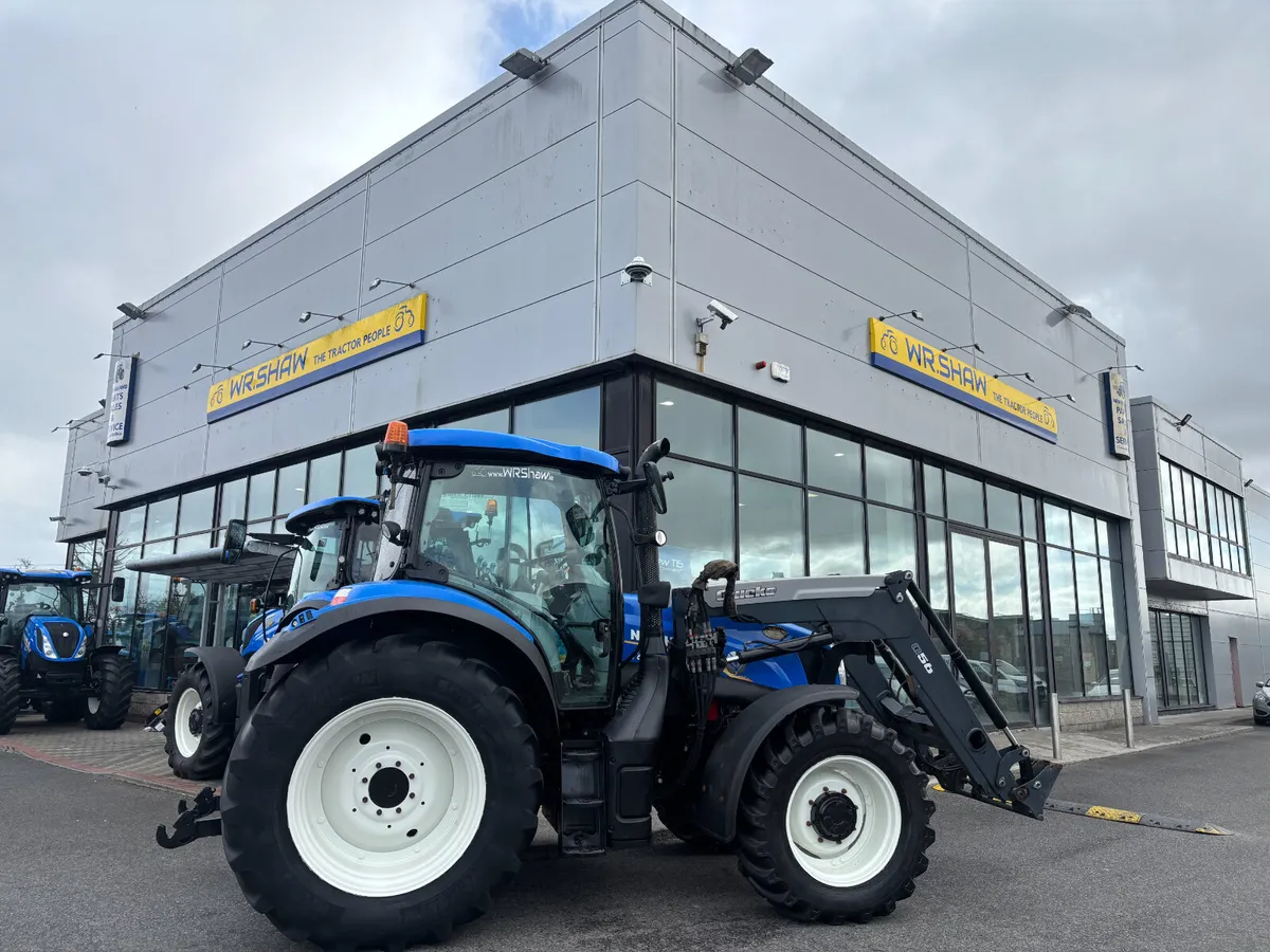 New Holland T6.155 Electro Command C/W Q5b-7763hrs - Image 2
