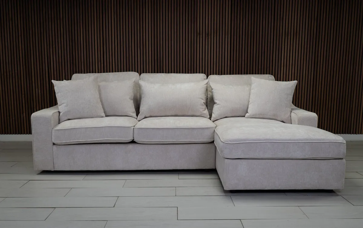 Zenn L Shaped Corner Chase Lounge Sofa - Image 2