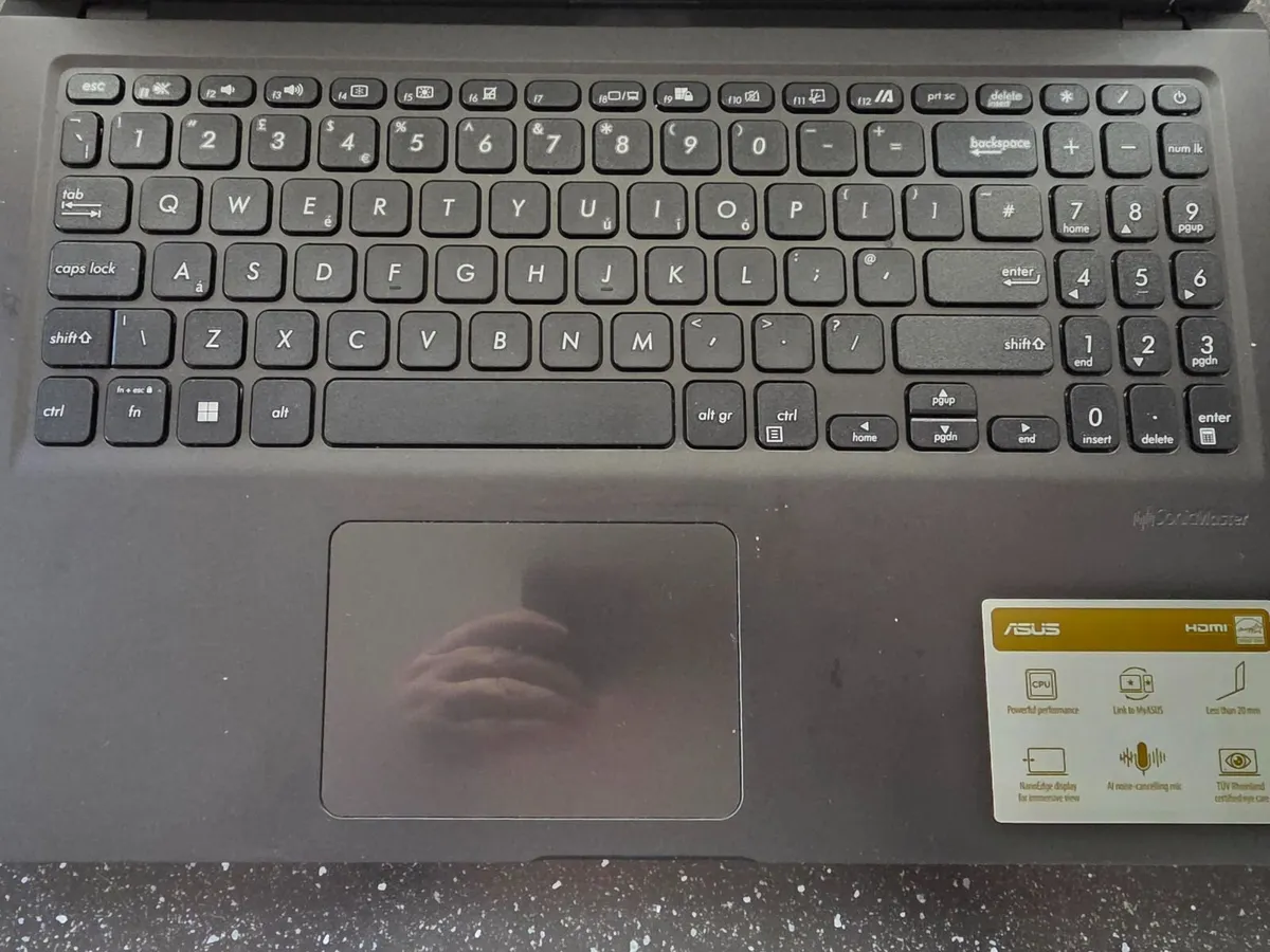 ASUS Laptop - Image 3