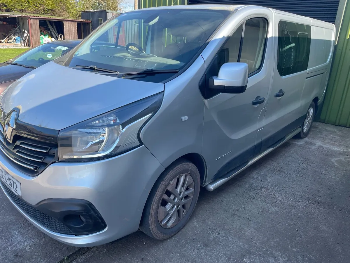 Renault trafic crew cab - Image 1