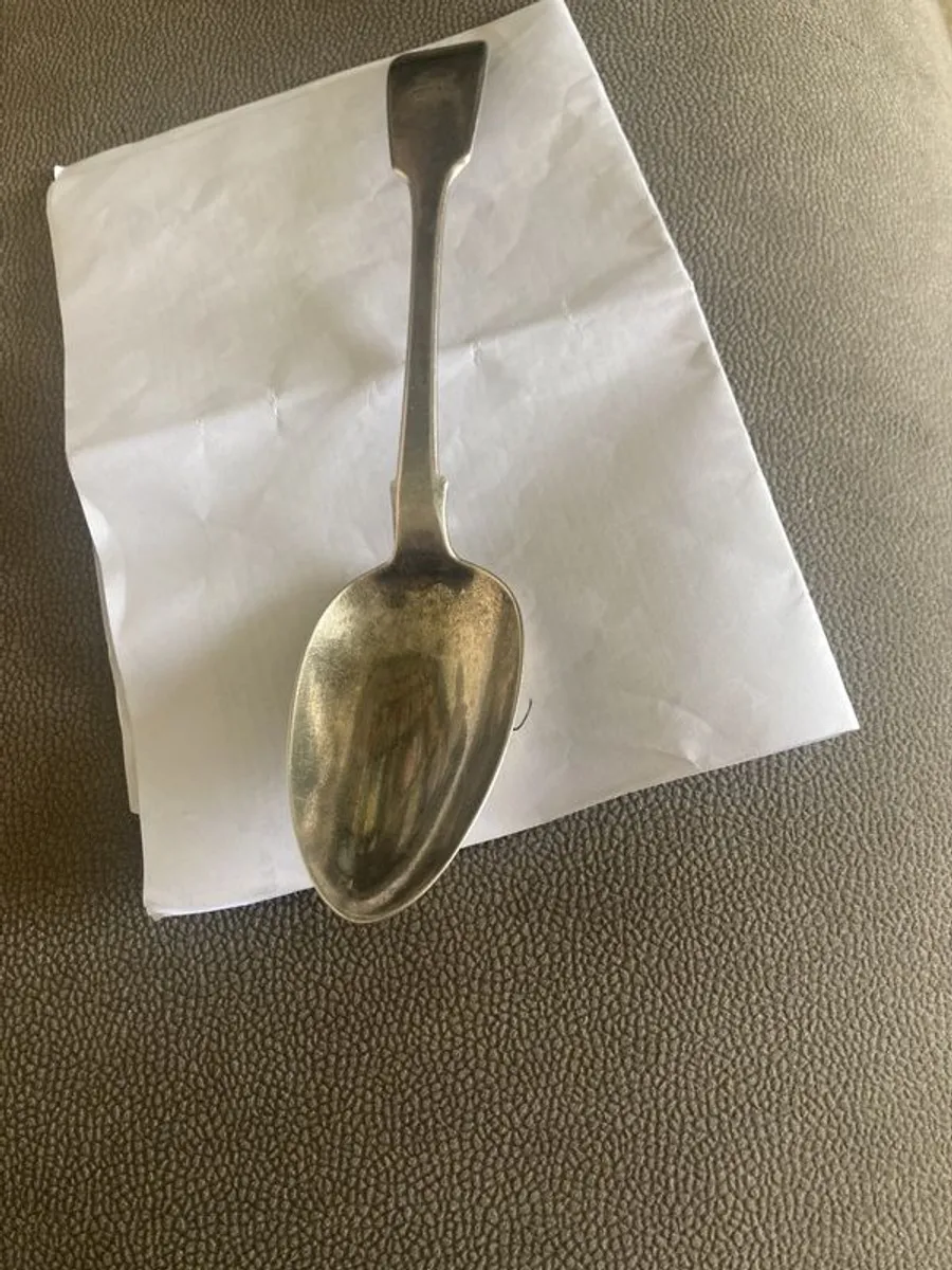 Silver spoon 9inches long in excellent condition made by famous silversmith George Waterhouse weighs 2.78 ounces - Image 1