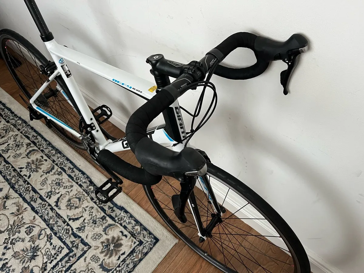 Giant Defy (ML) 105 - Image 4