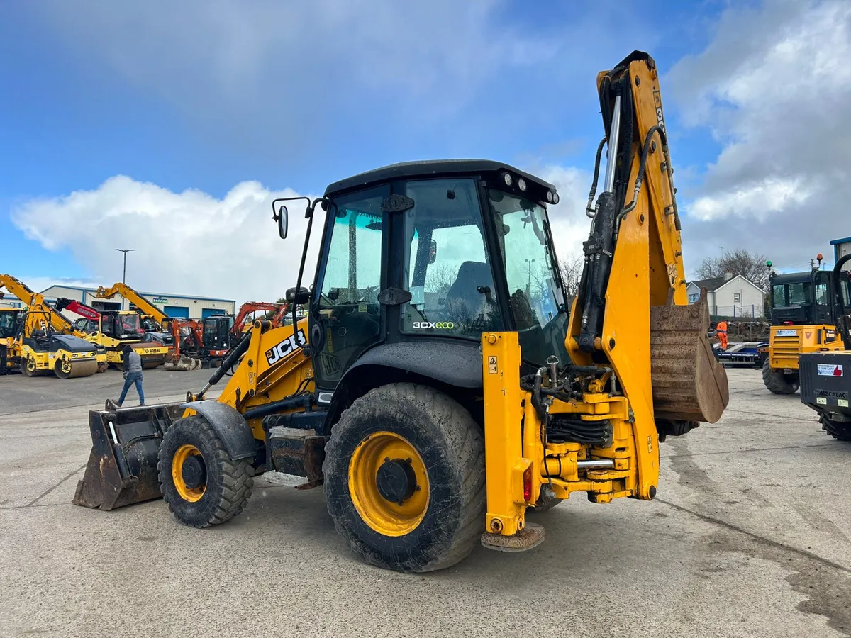 2018 JCB 3CX Bigger Engine / Hyd Hitch - MULLANS - Image 2