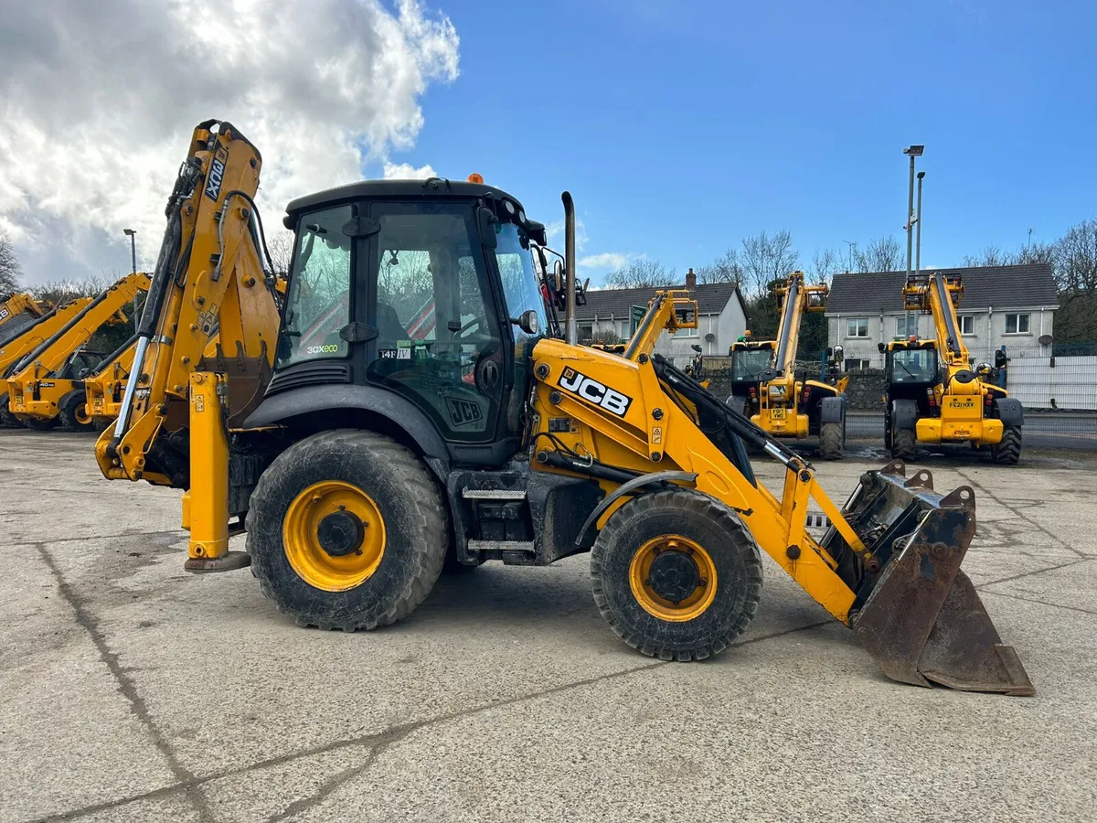 2018 JCB 3CX Bigger Engine / Hyd Hitch - MULLANS - Image 1