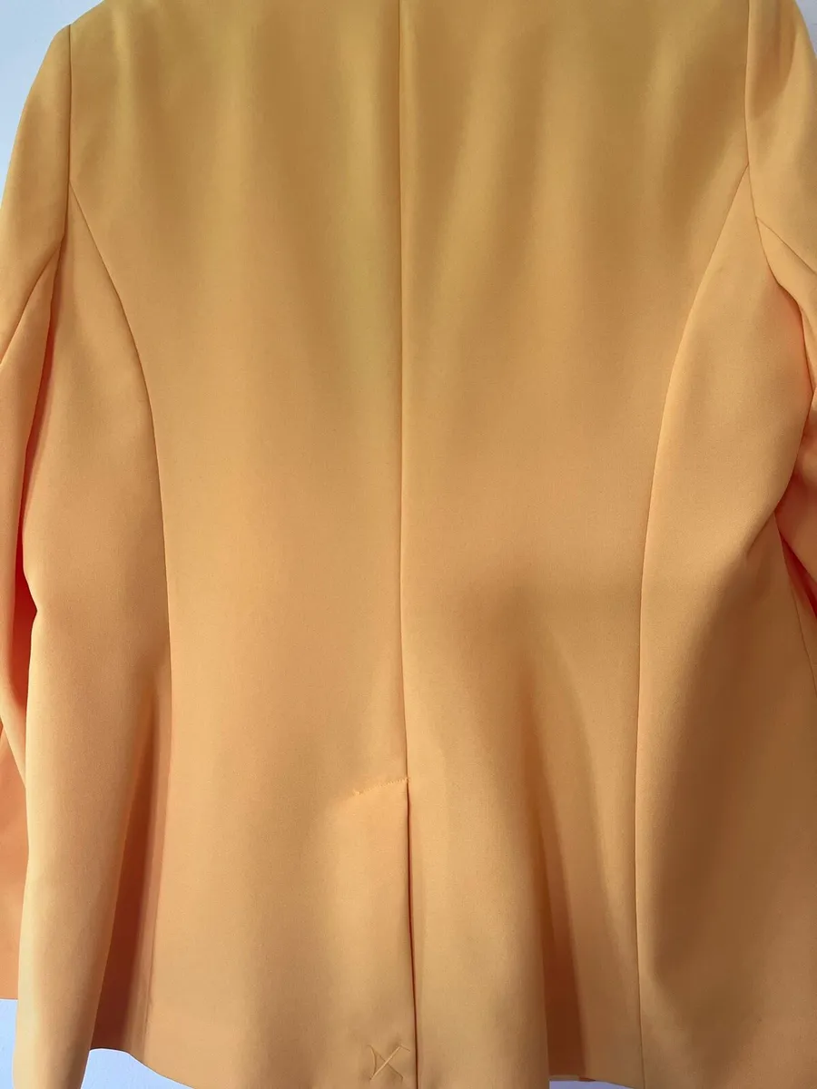 Lemon Jacket size 18 - Image 2