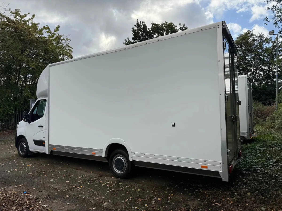 2023 Renault Master Low Loader (Brand New Body) - Image 4
