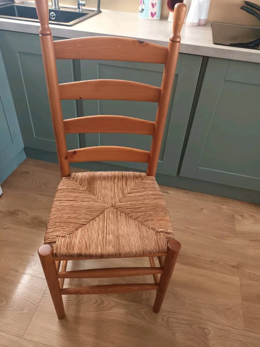 Farmhouse style chairs - Image 2