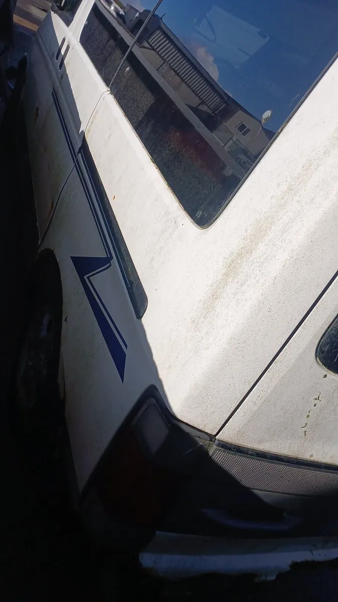 1996 Mazda Bongo 2.5 engine perfect camper auto - Image 3