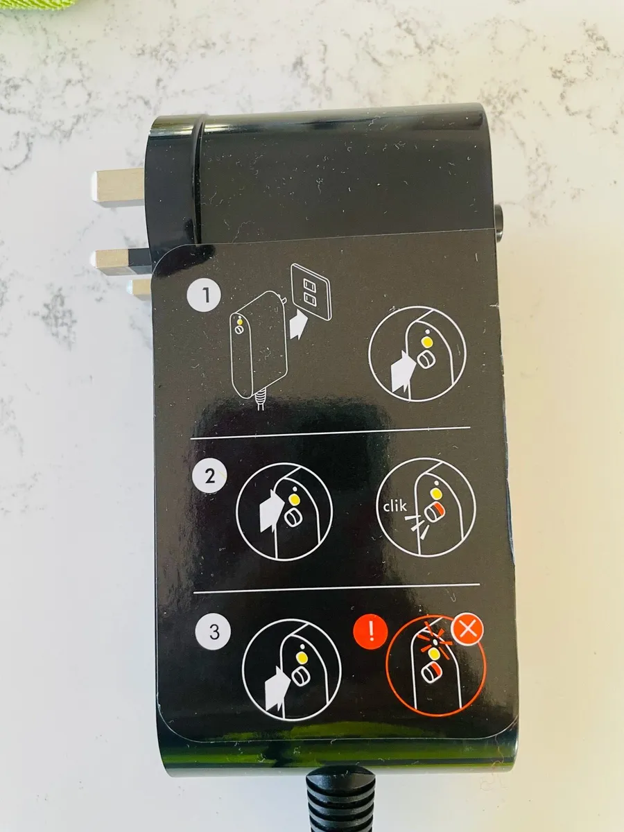 Dyson air strait  straighteners - Image 4