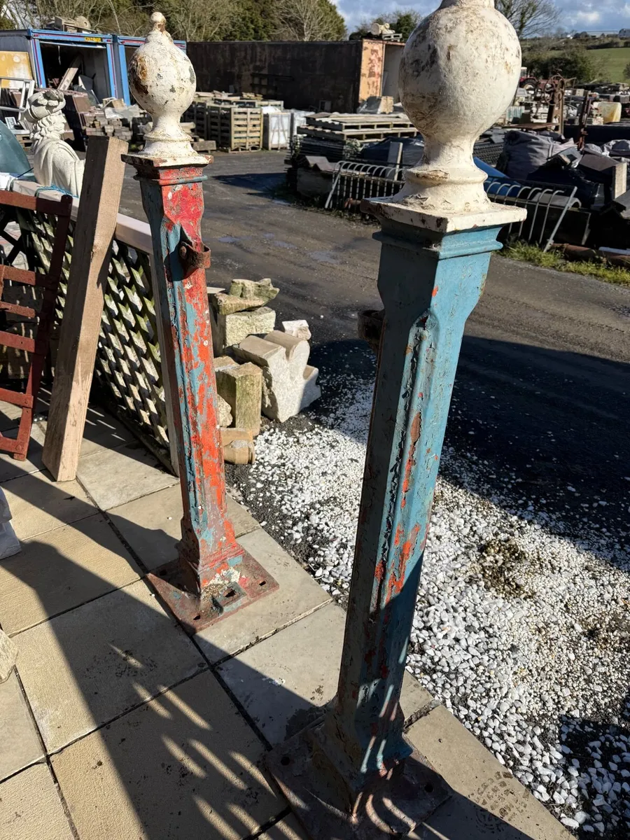 A pair antique cast iron gate posts. - Image 3