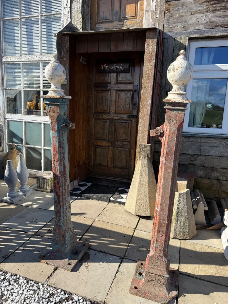 A pair antique cast iron gate posts. - Image 1