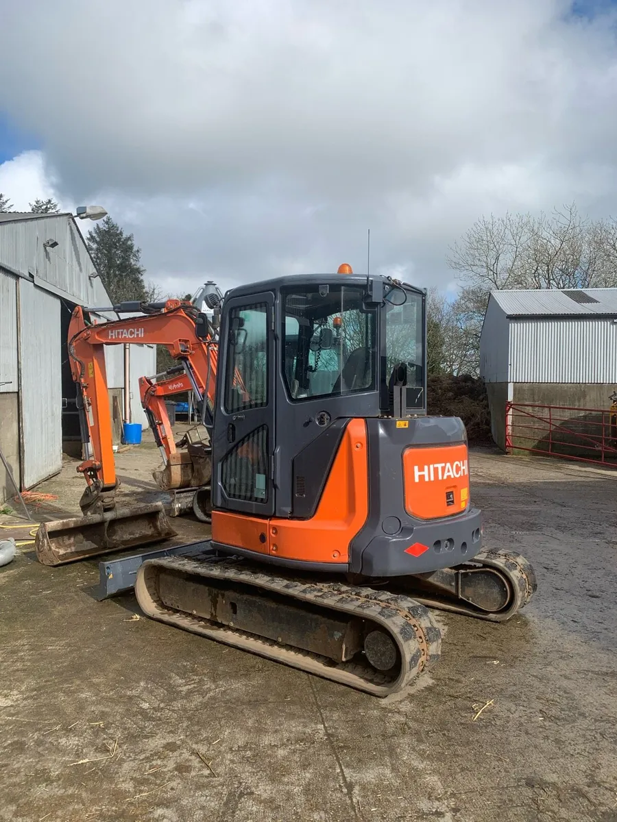 2018 Hitachi ZX55u - Image 2