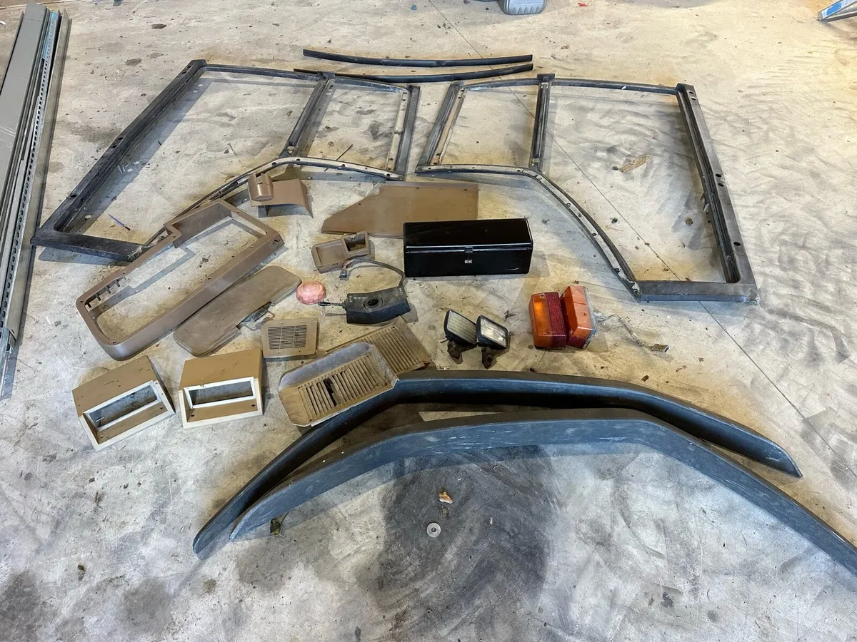 John Deere 7810 Parts - Image 1