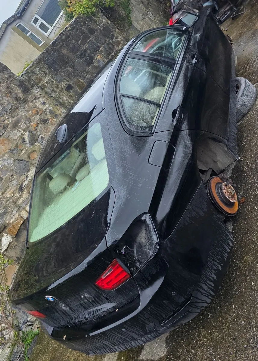 F30 3 series for parts black SE - Image 1