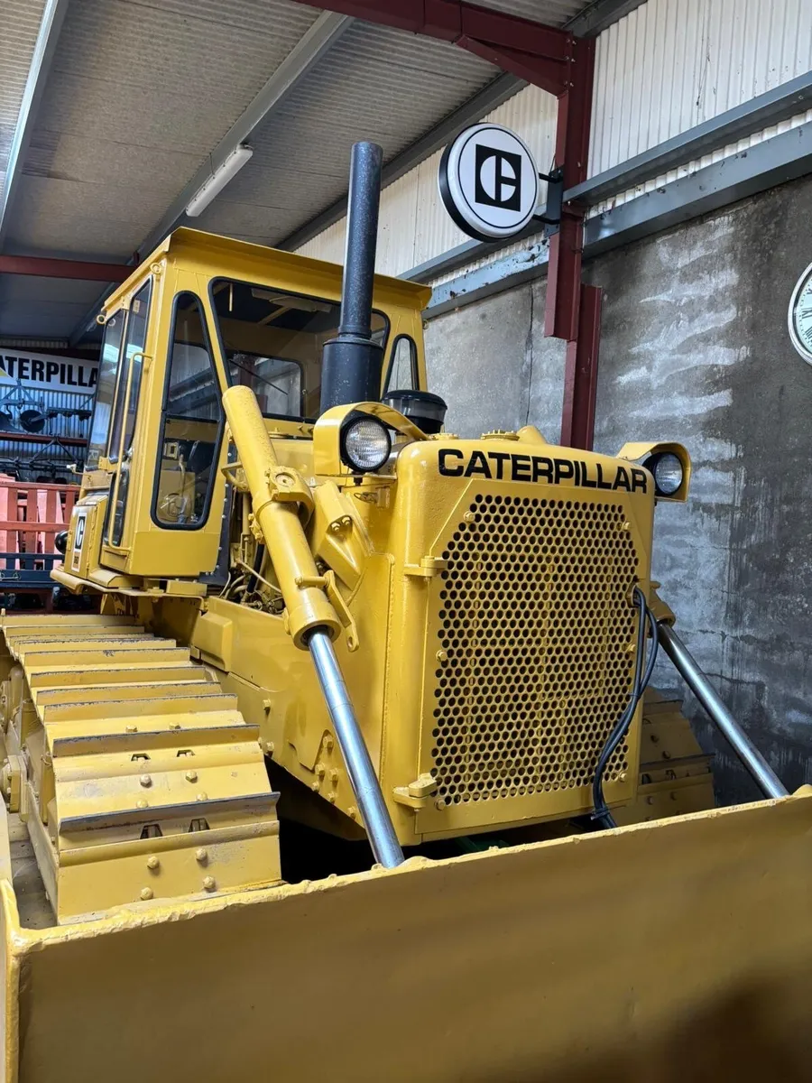 Caterpillar D6D - Image 1