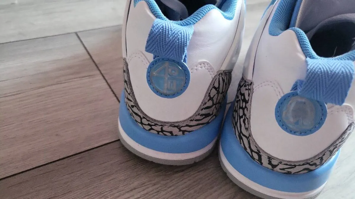 Jordan runners bought in jds - Image 2