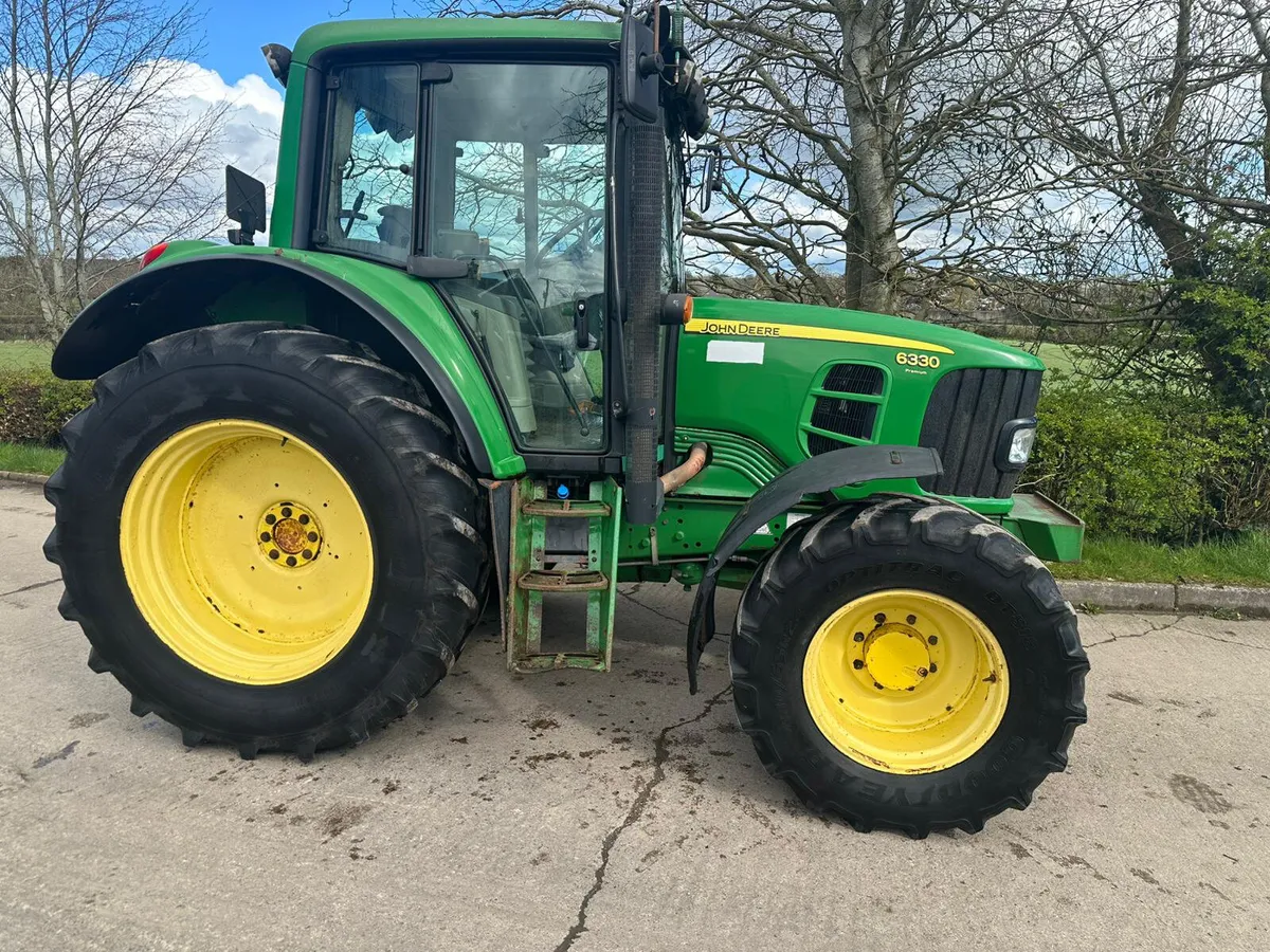 John Deere 6330 - Image 1