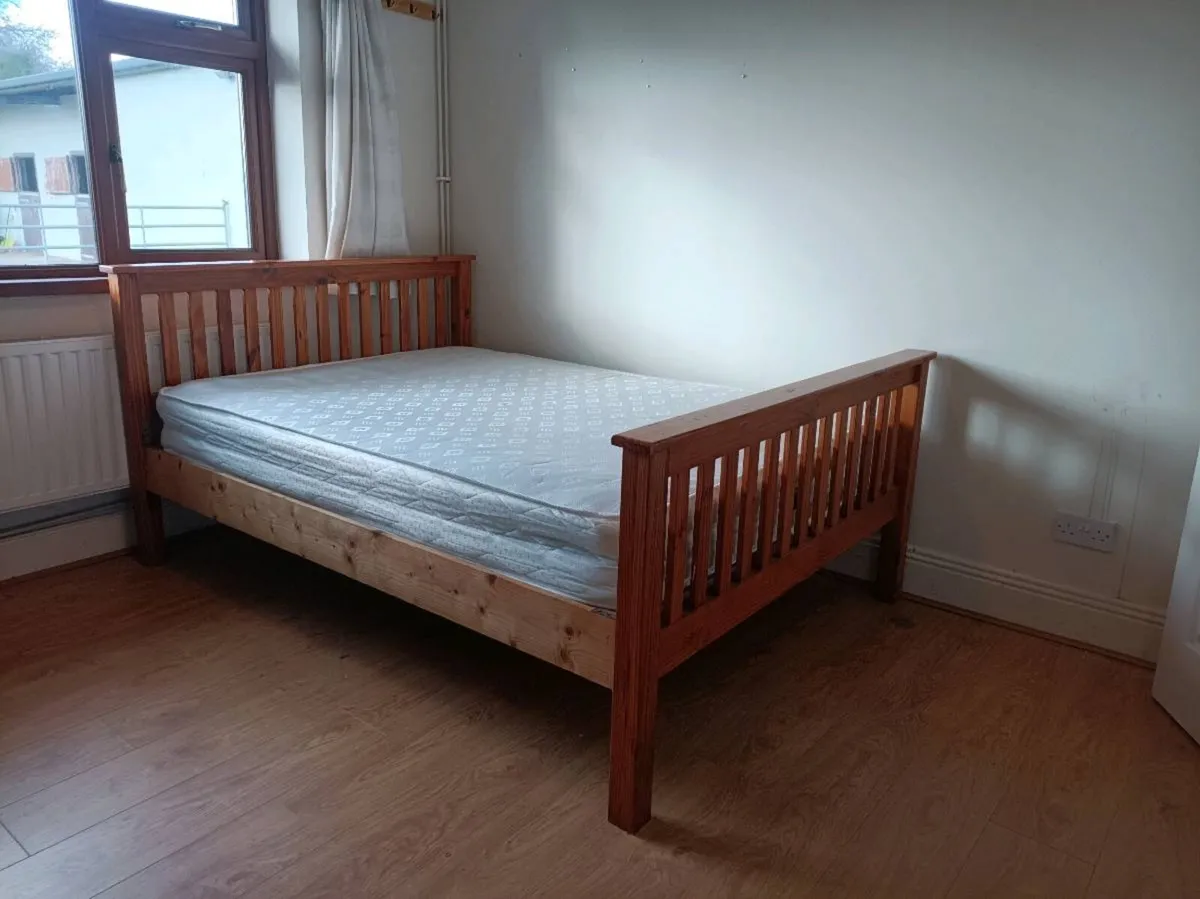 Double bed - Image 3