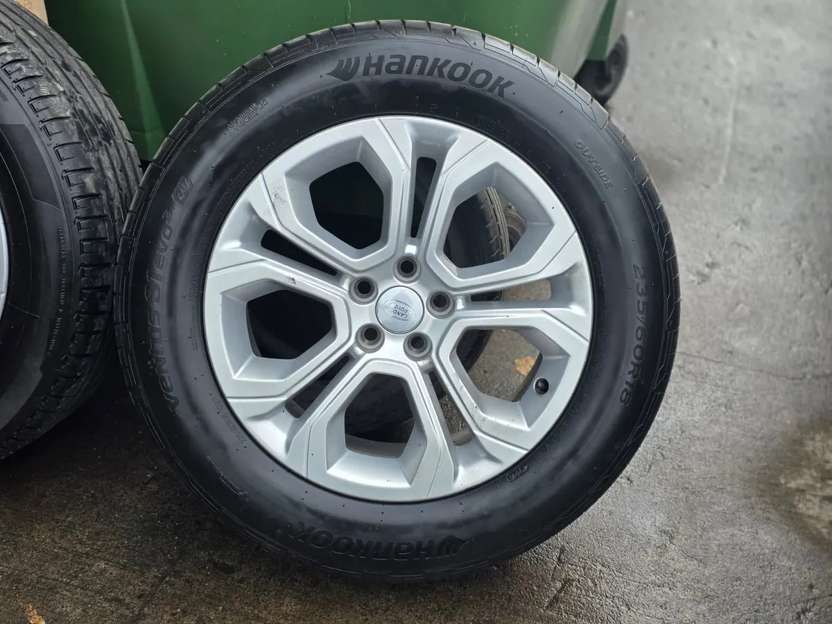 #55 Genuine Landrover 18" Alloys 5X108 - Image 1