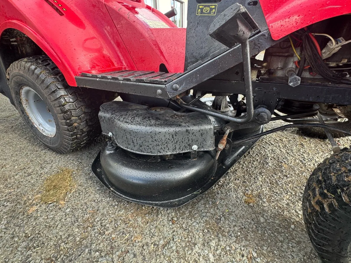 Ride on mower - Image 4