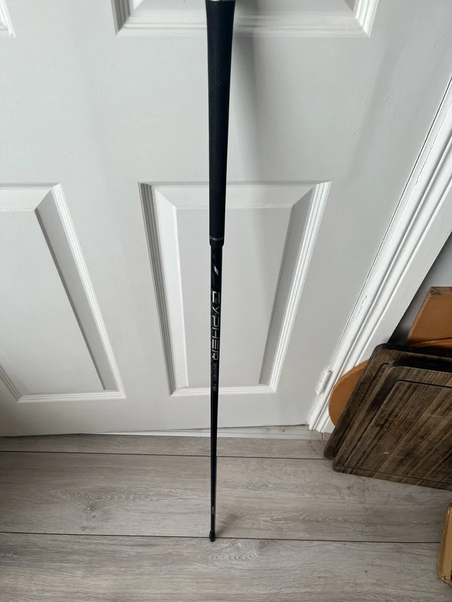 Golf Shaft - Image 1