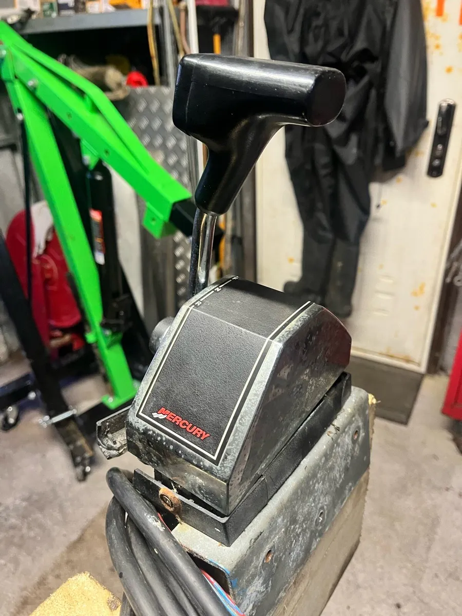 90hp mariner four stroke outboard with controls - Image 2