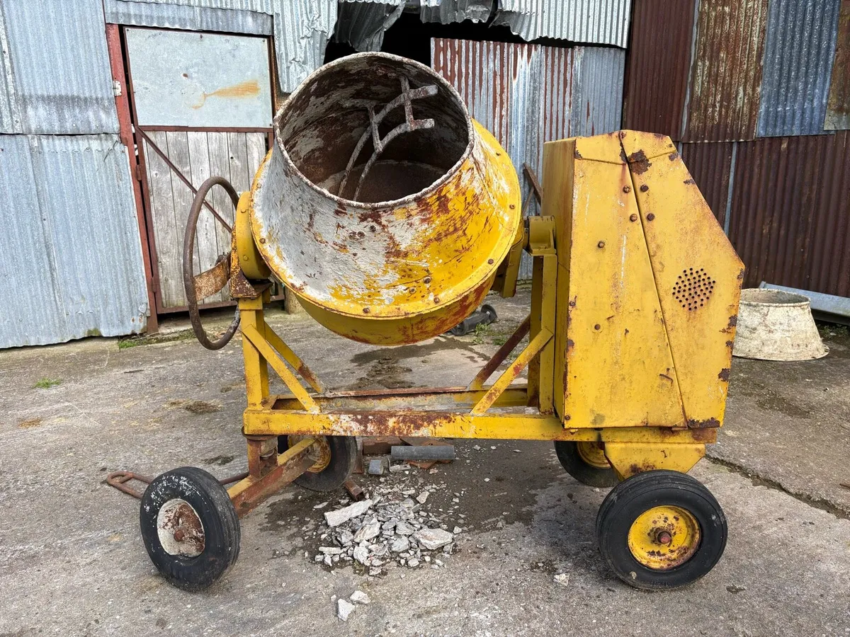 Benford Diesel Cement Mixer - Image 1