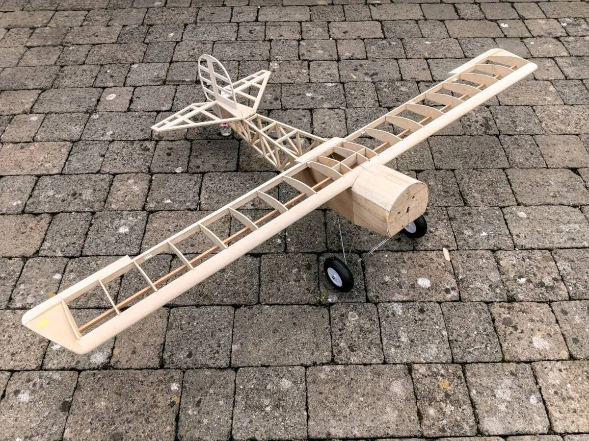 RC Model airplane framework - Image 3