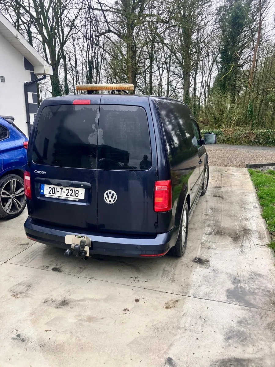 Volkswagen Caddy - Image 4