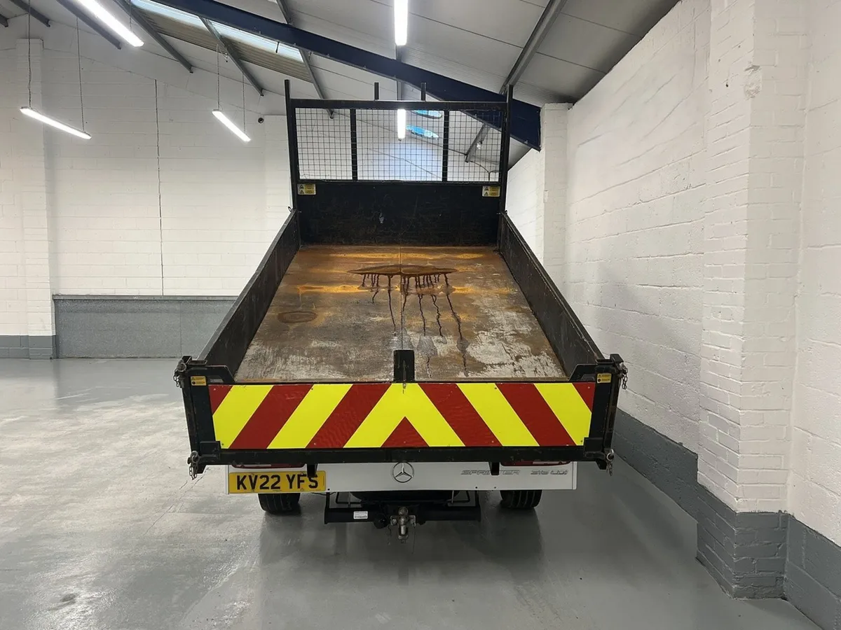 2022 Mercedes-Benz Sprinter Tipper Van - Image 3