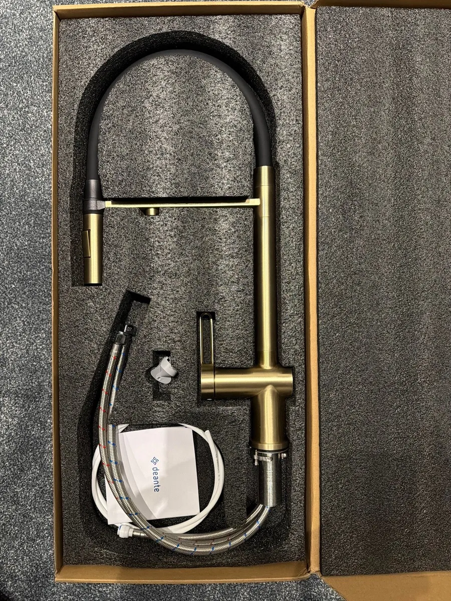 Kitchen Tap - Deante tri flow - new - Image 1