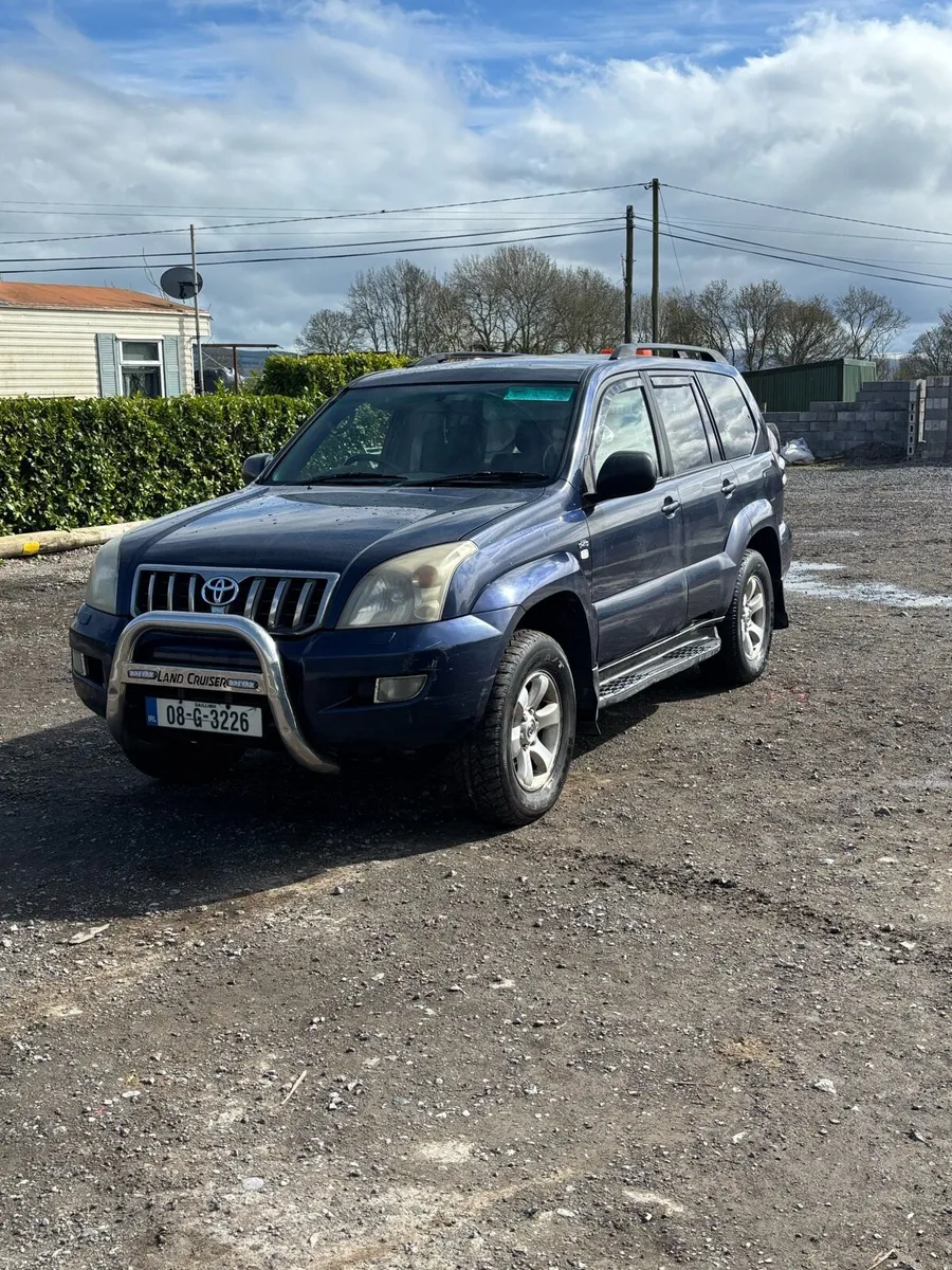 Toyota Land Cruiser - Image 3