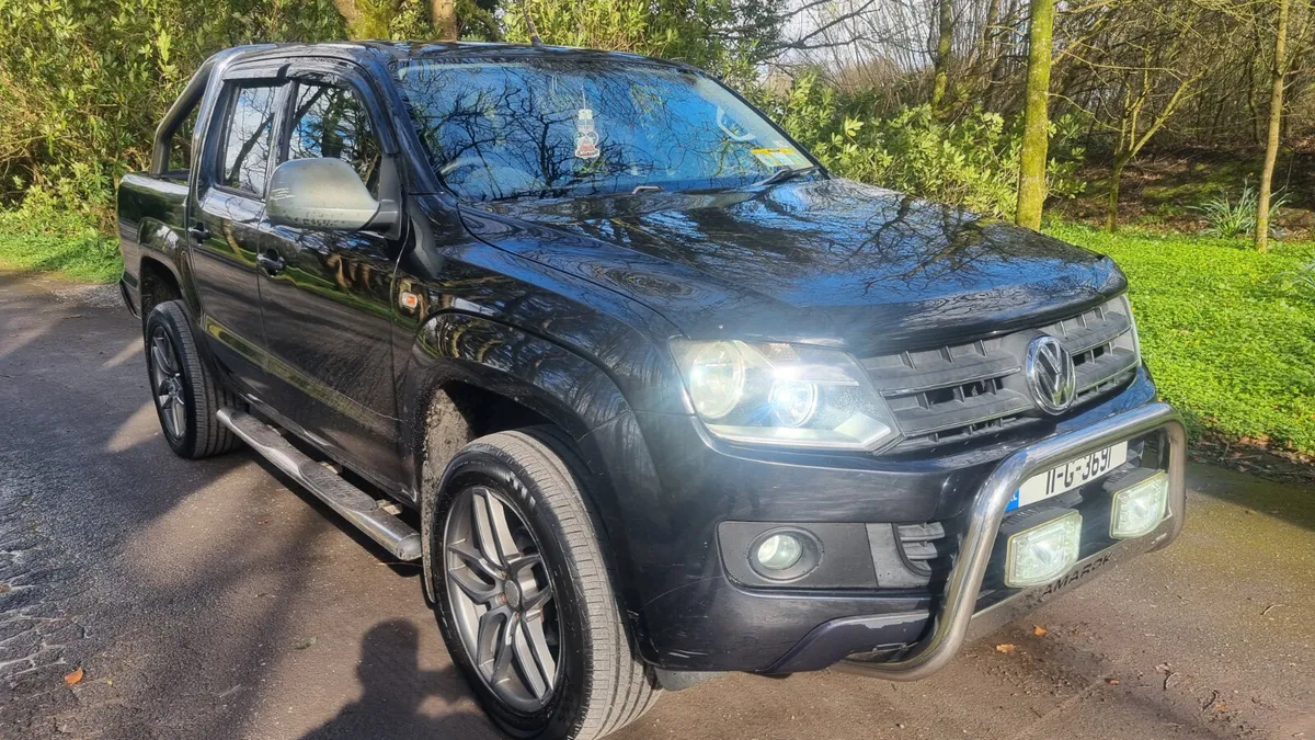 11 Volkswagen Amarok 2.0 Tdi - Image 1