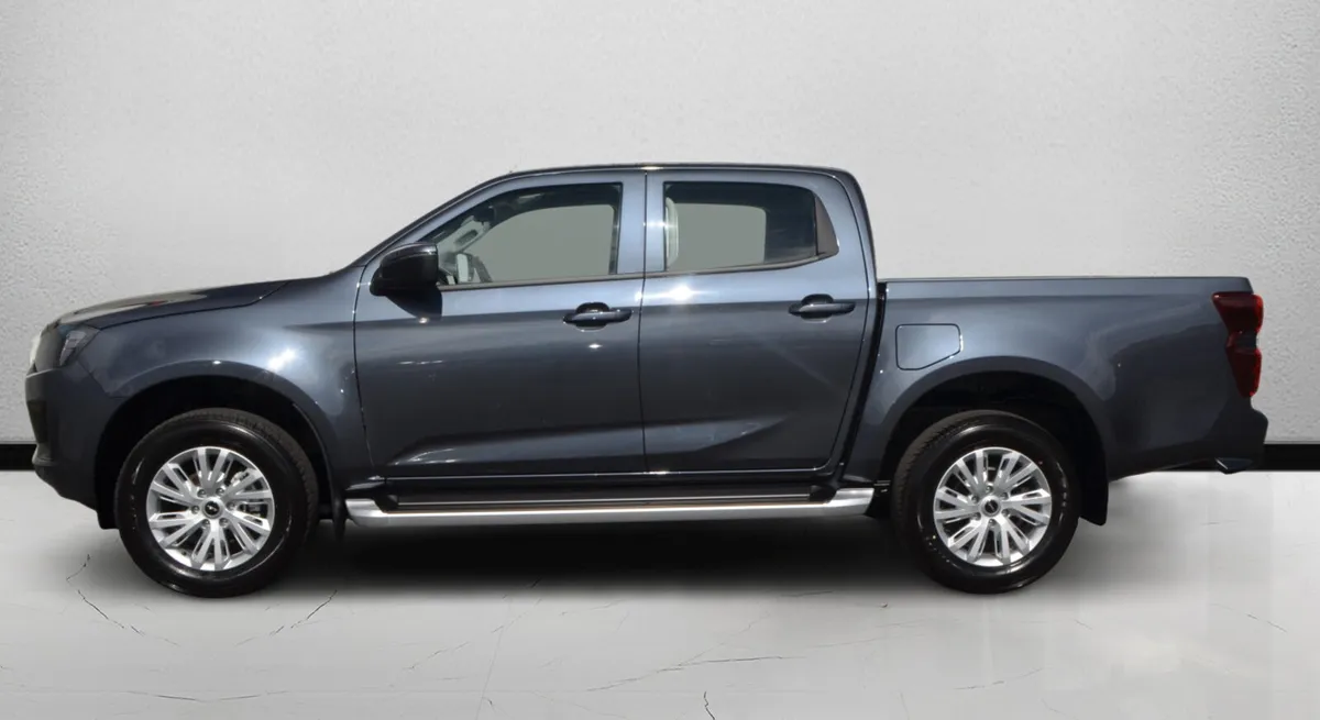 Isuzu D Max L Auto - Image 4