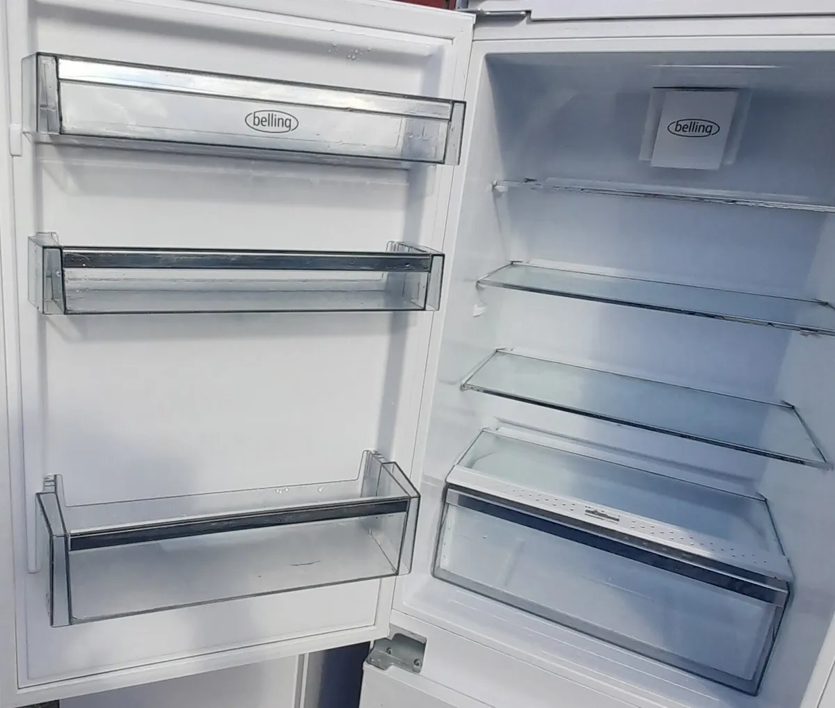Integrated fridge freezer - Image 3