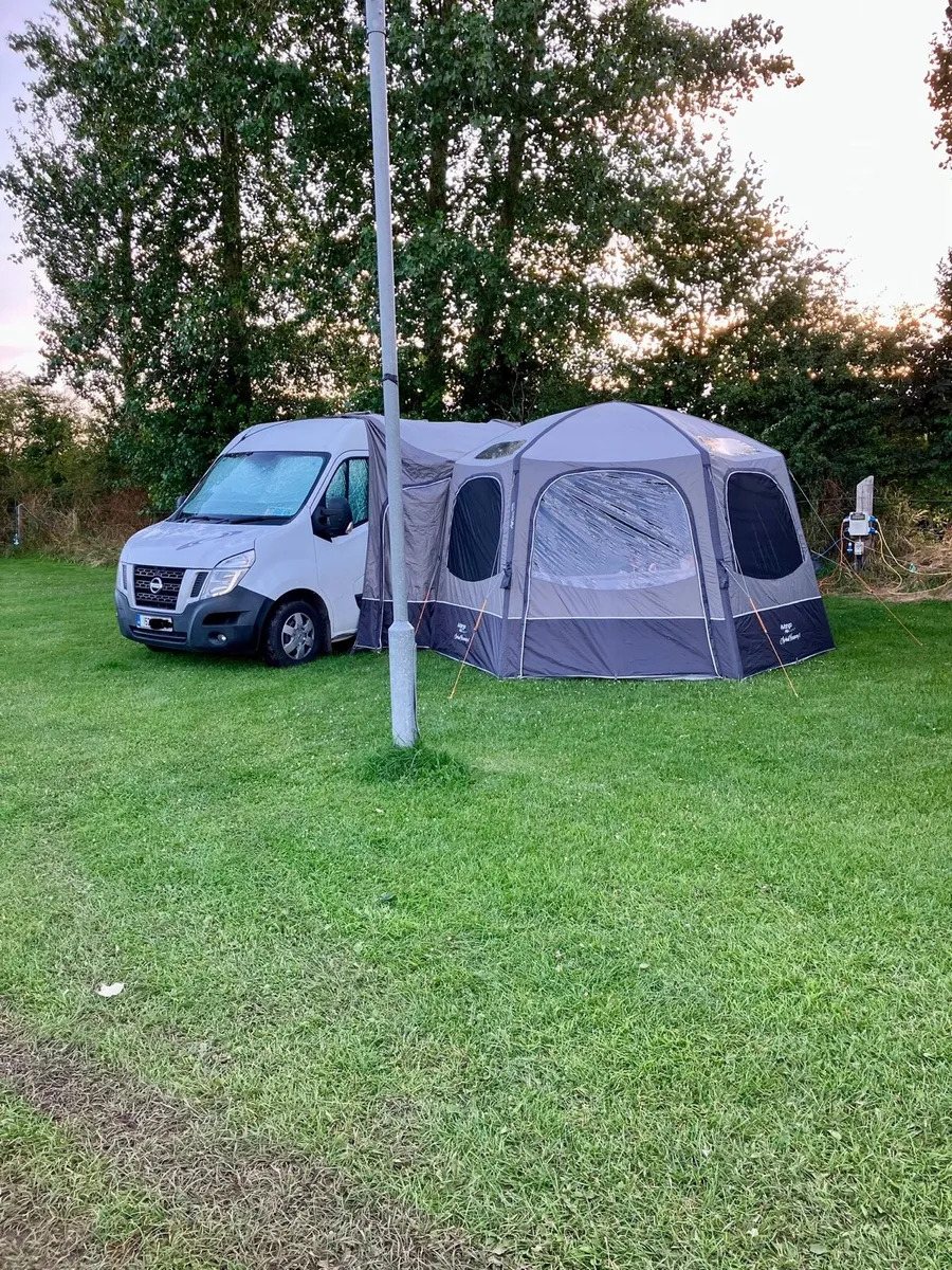 Campervan/ motor home Vango air awning - Image 1