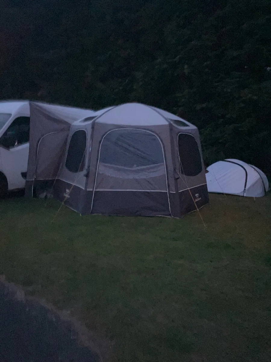 Campervan/ motor home Vango air awning - Image 2