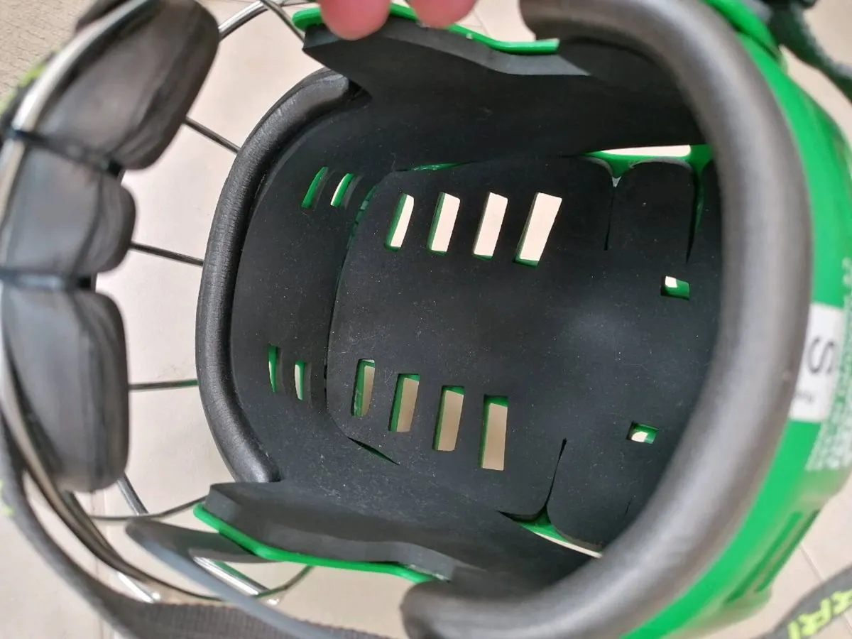 Hurling Helmet New Small - Image 4