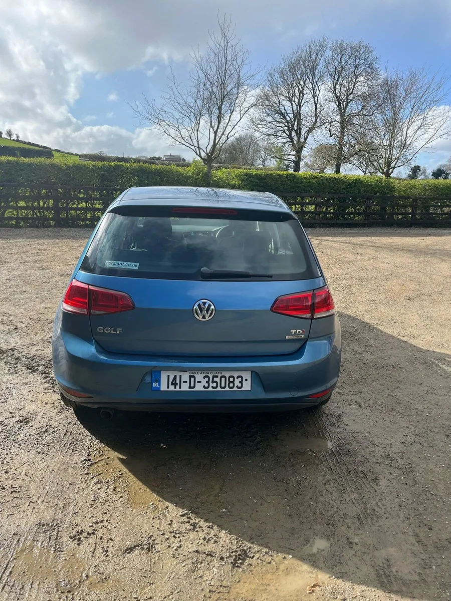 VOLKSWAGEN GOLF - Image 4