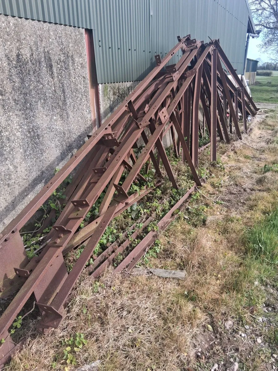 Shed trusses - Image 1