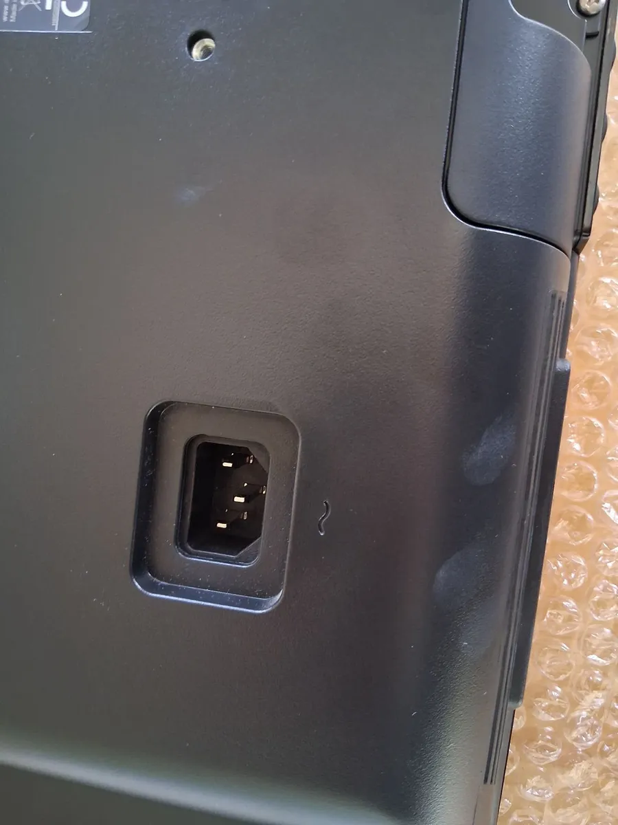 Monitors AOC 21.5" (Job Lot of 6) - Image 3