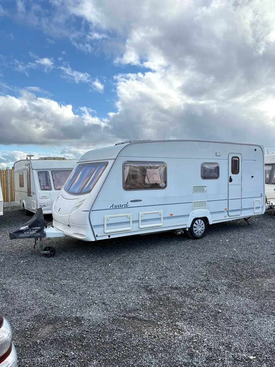 Ace Award 4/5 Berth Caravan For Sale - Image 1