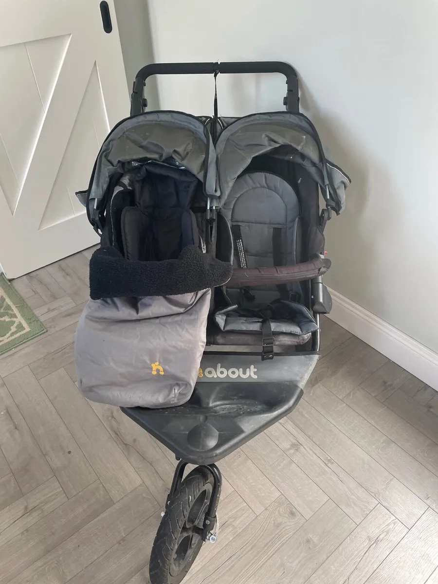 Out n About - Double buggy - Image 1