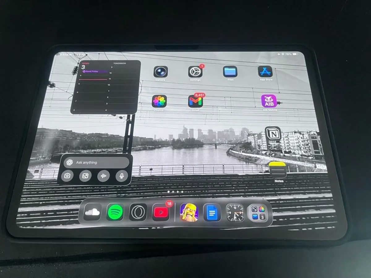 iPad Pro M4 11" - Image 1