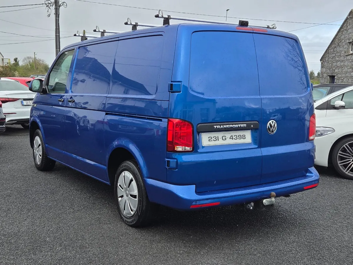 Volkswagen Transporter T28 S-LINE TDI BLUEMOTION - Image 4