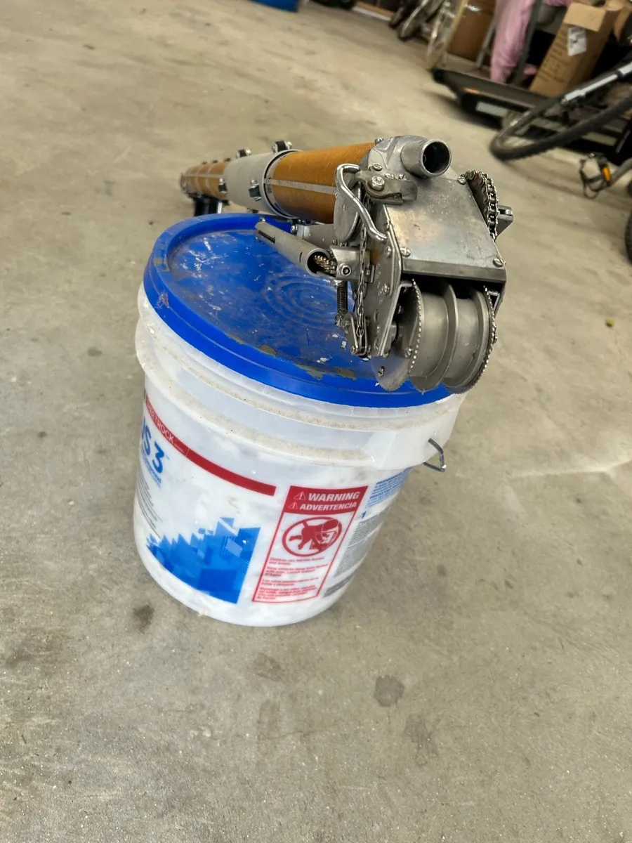 Two Drywall automatic Bazookas - Image 2