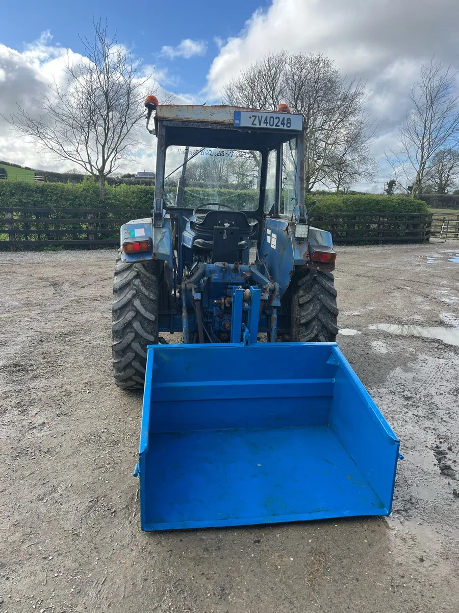 LEYLAND 255 AND IMPLEMENTS - Image 3