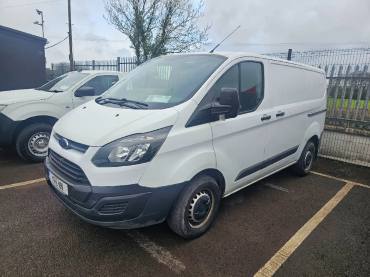 Ford Transit Custom L3 250S 100PS LR 4DR - Image 4