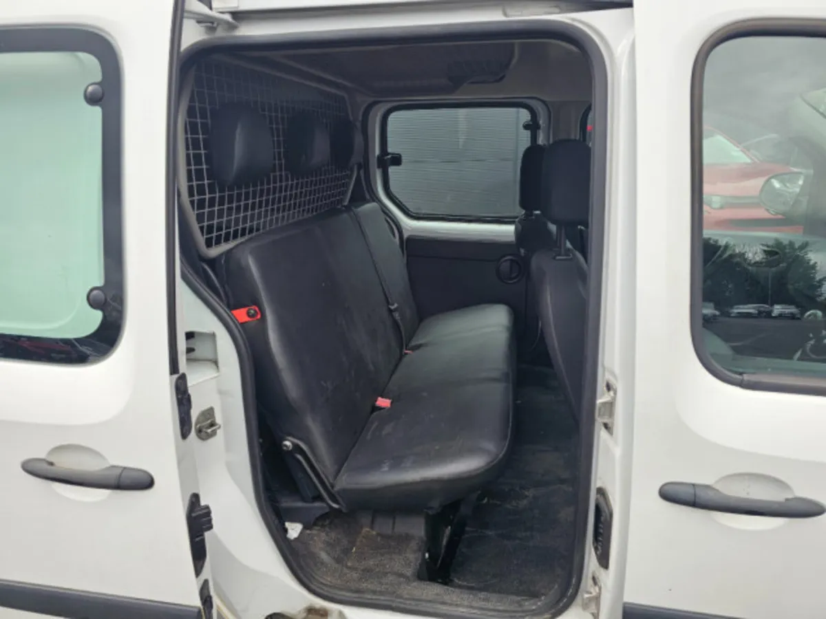 Renault Kangoo CREW VAN - Image 2