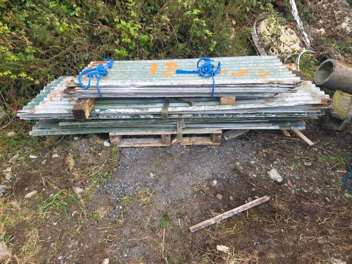 Corrugated  iorn - Image 1